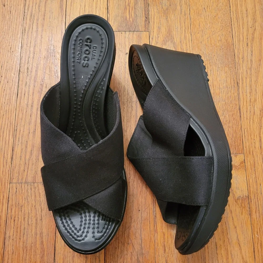 Crocs 8 High Wedge Slide Black Criss Cross Dual Comfort Leigh II XStrap Open Toe